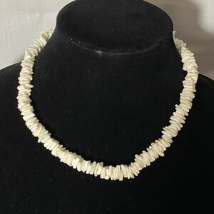 White Chip Puka‎ Shell Necklace Gold Tone Clasp Natural Beach Boho Nautical